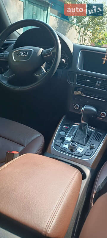Внедорожник / Кроссовер Audi Q5 2016 в Чернигове