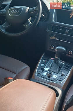 Позашляховик / Кросовер Audi Q5 2016 в 