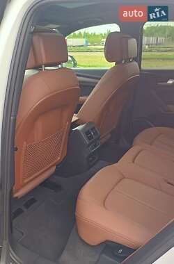 Позашляховик / Кросовер Audi Q5 2020 в 
