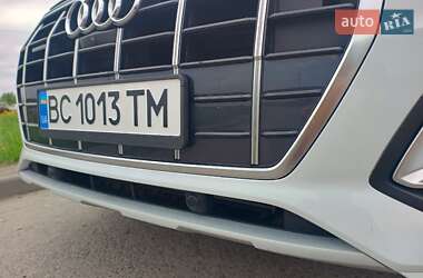 Позашляховик / Кросовер Audi Q5 2020 в 