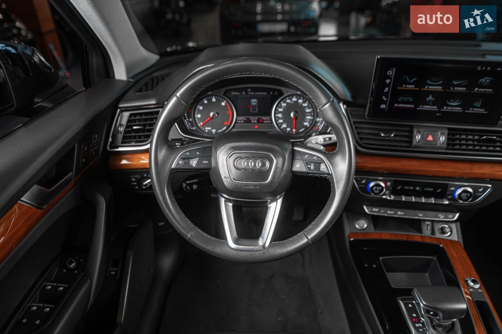 Audi Q5 2021 VIN WA1AAAFY3M2117239 фото оголошення 3 з 6