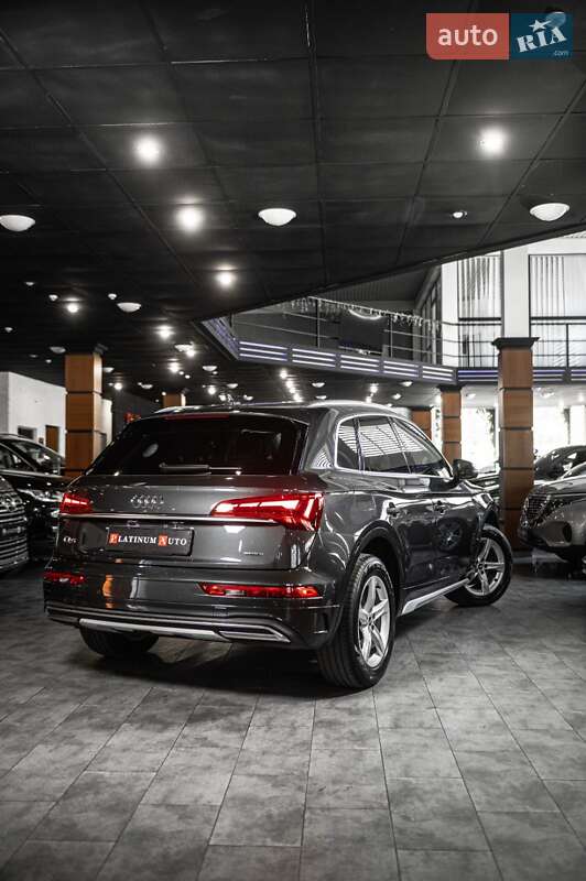 Внедорожник / Кроссовер Audi Q5 2021 в Одессе