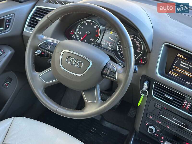 Внедорожник / Кроссовер Audi Q5 2017 в Одессе