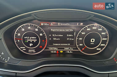 Позашляховик / Кросовер Audi Q5 2017 в 