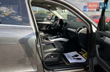 Внедорожник / Кроссовер Audi Q5 2013 в 