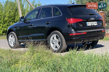 Внедорожник / Кроссовер Audi Q5 2017 в 