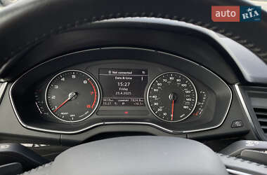 Внедорожник / Кроссовер Audi Q5 2017 в 