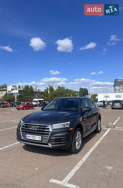 Позашляховик / Кросовер Audi Q5 2018 в Житомирі
