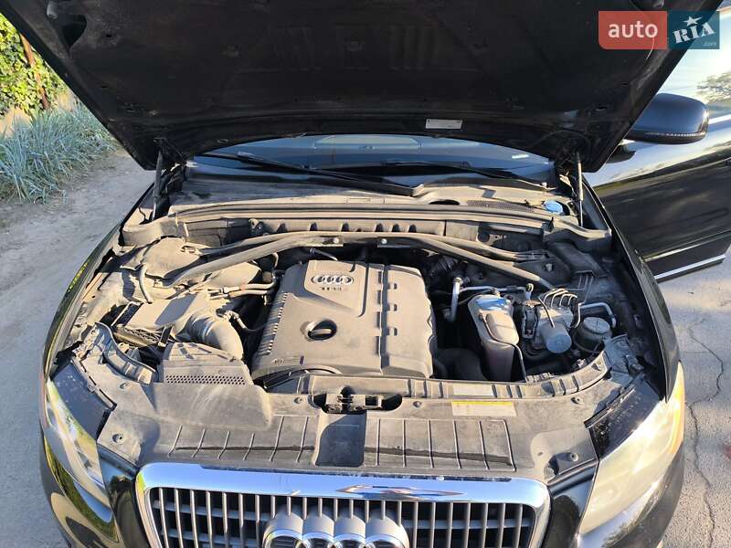 Внедорожник / Кроссовер Audi Q5 2012 в Одессе