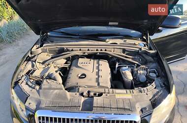 Внедорожник / Кроссовер Audi Q5 2012 в 
