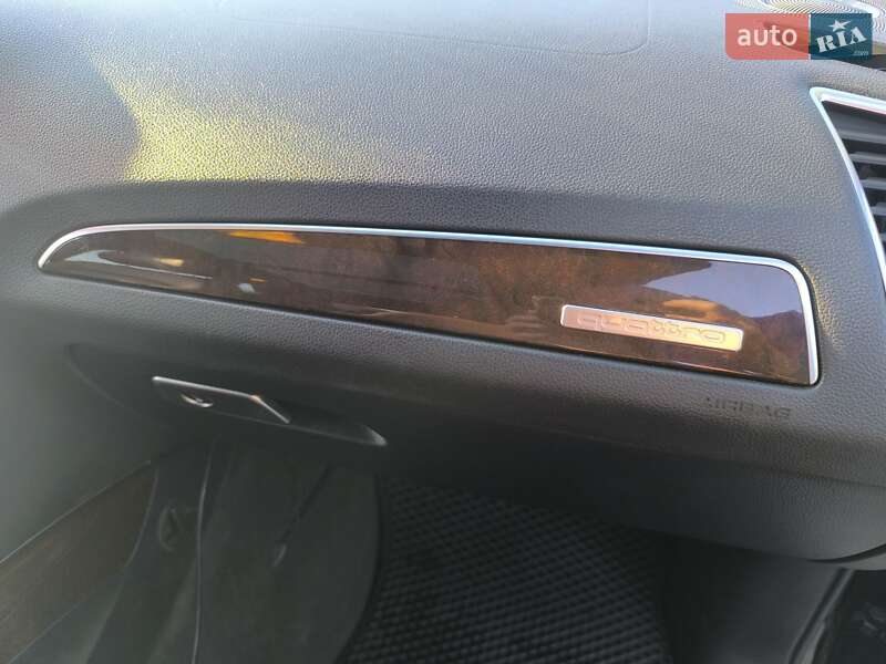 Внедорожник / Кроссовер Audi Q5 2012 в Одессе