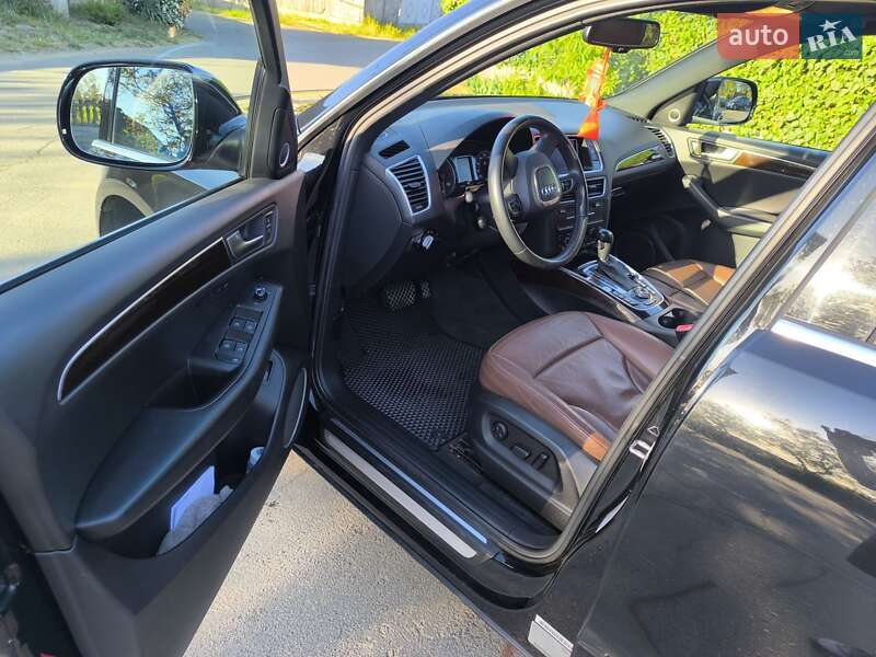 Внедорожник / Кроссовер Audi Q5 2012 в Одессе