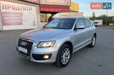 Внедорожник / Кроссовер Audi Q5 2011 в 