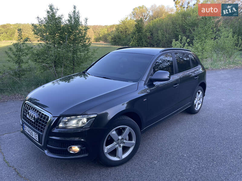 Внедорожник / Кроссовер Audi Q5 2010 в Шишаки