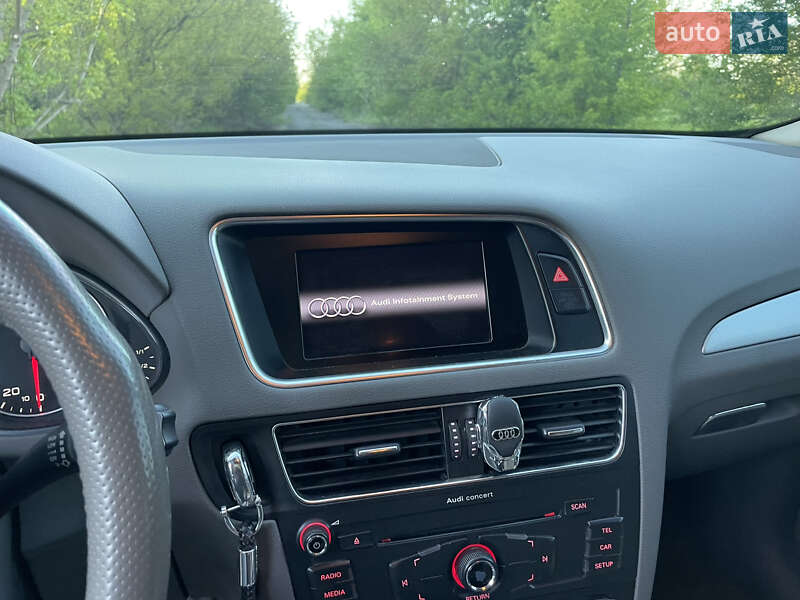 Внедорожник / Кроссовер Audi Q5 2010 в Шишаки