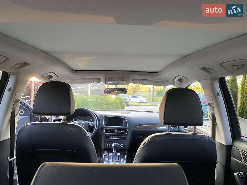 Внедорожник / Кроссовер Audi Q5 2015 в Самборе