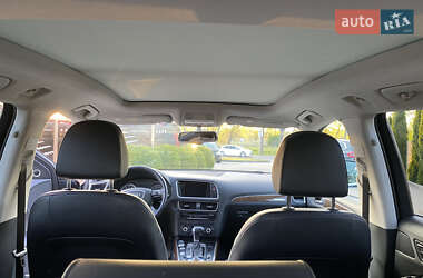 Внедорожник / Кроссовер Audi Q5 2015 в 