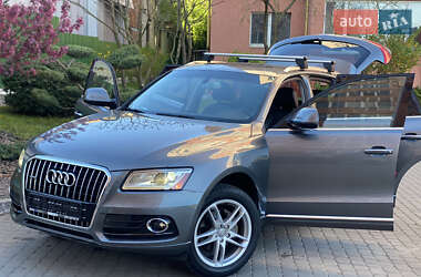 Позашляховик / Кросовер Audi Q5 2016 в Луцьку