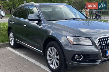 Позашляховик / Кросовер Audi Q5 2016 в 
