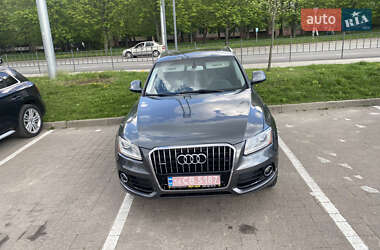 Позашляховик / Кросовер Audi Q5 2016 в 