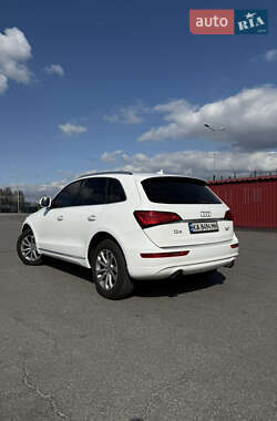 Позашляховик / Кросовер Audi Q5 2014 в 