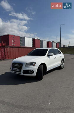 Позашляховик / Кросовер Audi Q5 2014 в 