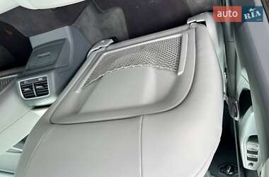 Внедорожник / Кроссовер Audi Q5 2015 в 