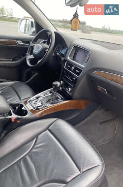 Внедорожник / Кроссовер Audi Q5 2015 в 