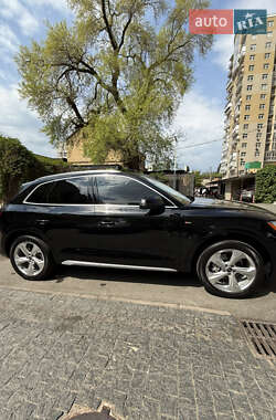 Внедорожник / Кроссовер Audi Q5 2022 в 