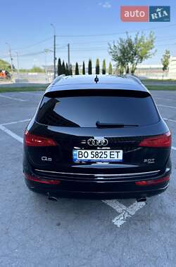 Внедорожник / Кроссовер Audi Q5 2015 в 