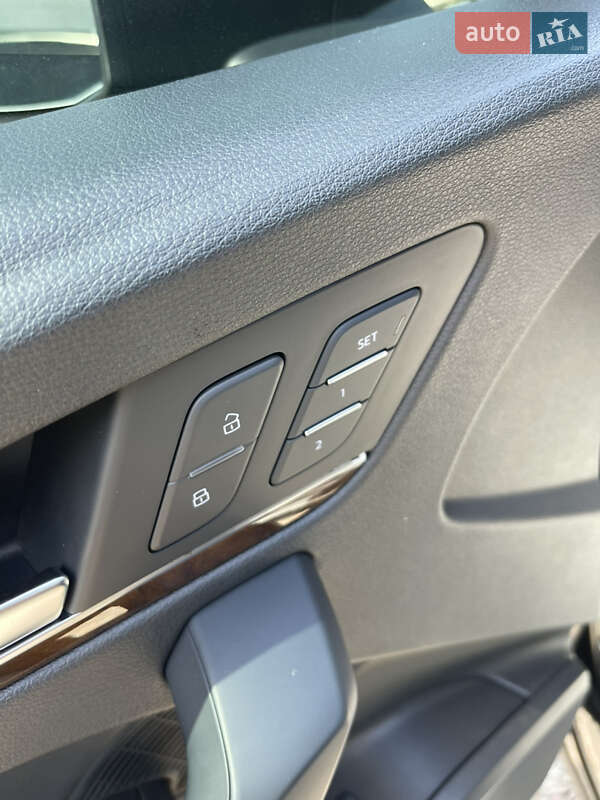 Внедорожник / Кроссовер Audi Q5 2018 в Киеве фото 14 Внедорожник / Кроссовер Audi Q5 2018 в Киеве