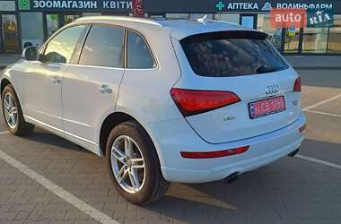 Внедорожник / Кроссовер Audi Q5 2012 в 