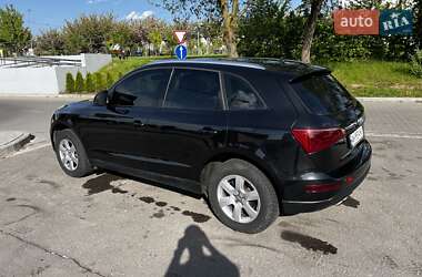 Внедорожник / Кроссовер Audi Q5 2011 в 