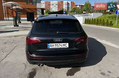 Внедорожник / Кроссовер Audi Q5 2011 в 