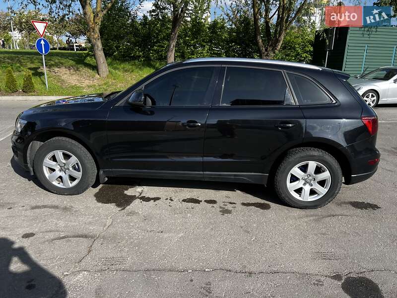 Внедорожник / Кроссовер Audi Q5 2011 в Львове