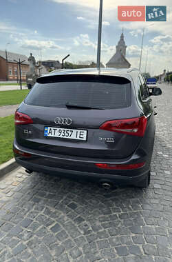 Внедорожник / Кроссовер Audi Q5 2010 в 