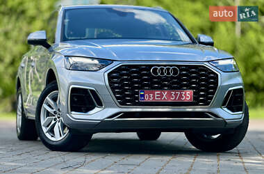 Внедорожник / Кроссовер Audi Q5 2021 в 
