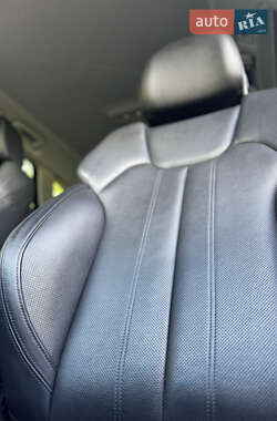 Внедорожник / Кроссовер Audi Q5 2021 в 