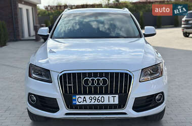 Позашляховик / Кросовер Audi Q5 2012 в 