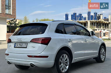 Позашляховик / Кросовер Audi Q5 2012 в 