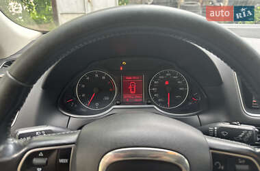 Позашляховик / Кросовер Audi Q5 2010 в 