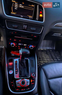 Позашляховик / Кросовер Audi Q5 2017 в 
