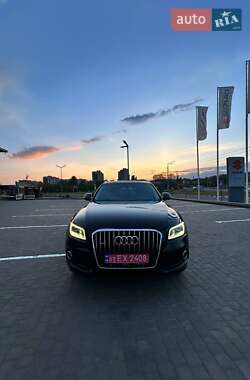 Внедорожник / Кроссовер Audi Q5 2016 в 