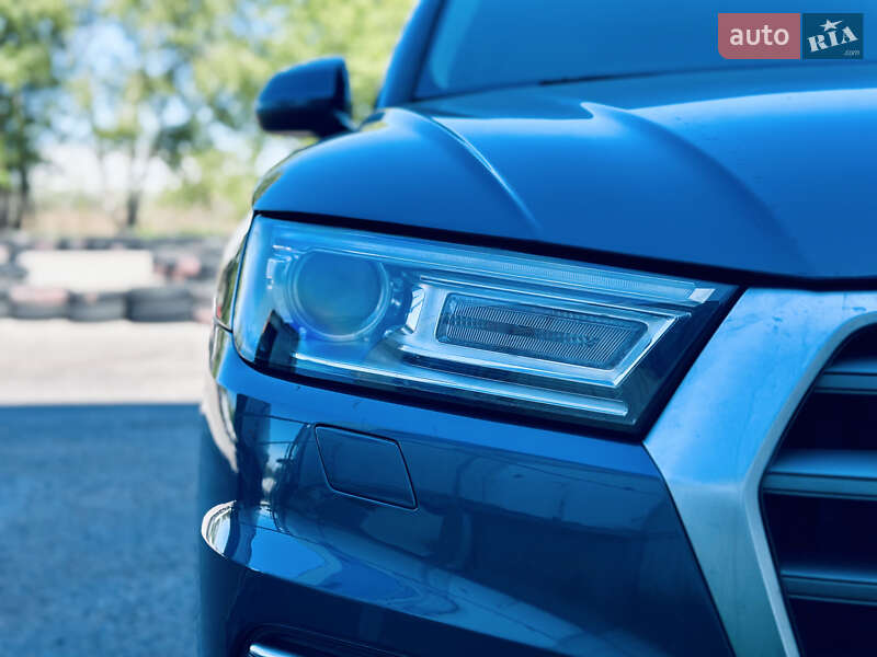 Внедорожник / Кроссовер Audi Q5 2018 в Кременчуге