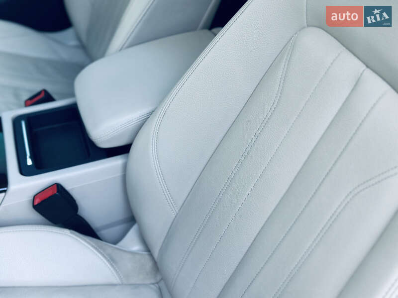 Внедорожник / Кроссовер Audi Q5 2018 в Кременчуге