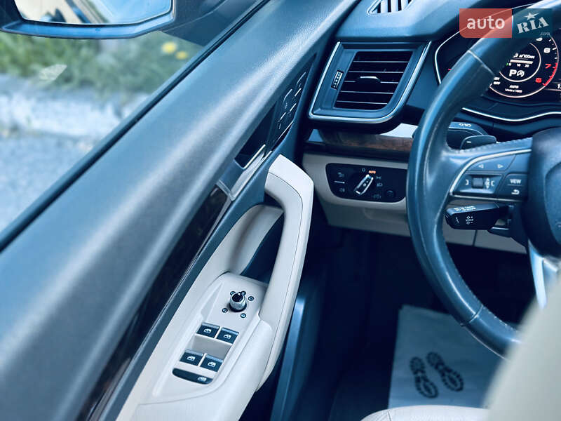 Внедорожник / Кроссовер Audi Q5 2018 в Кременчуге