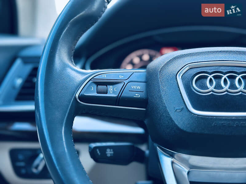 Внедорожник / Кроссовер Audi Q5 2018 в Кременчуге