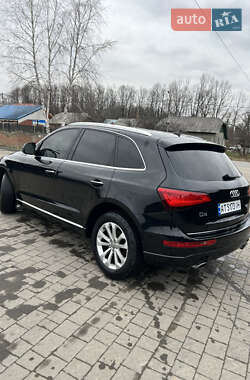 Позашляховик / Кросовер Audi Q5 2015 в 