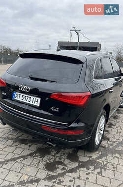 Позашляховик / Кросовер Audi Q5 2015 в 