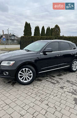 Позашляховик / Кросовер Audi Q5 2015 в 